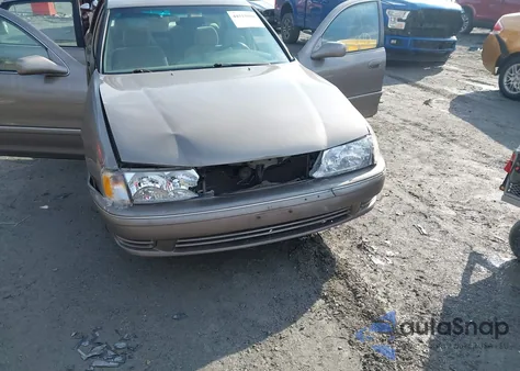 1998 Toyota Avalon Xl z USA, uszkodzony, nr VIN 4T1BF18B9WU270585